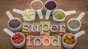 Was ist gesünder: Superfoods oder altbewährte Nahrungsmittel?
