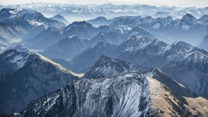 Die Entstehung der Alpen - Auf Kollisionskurs mit Europa