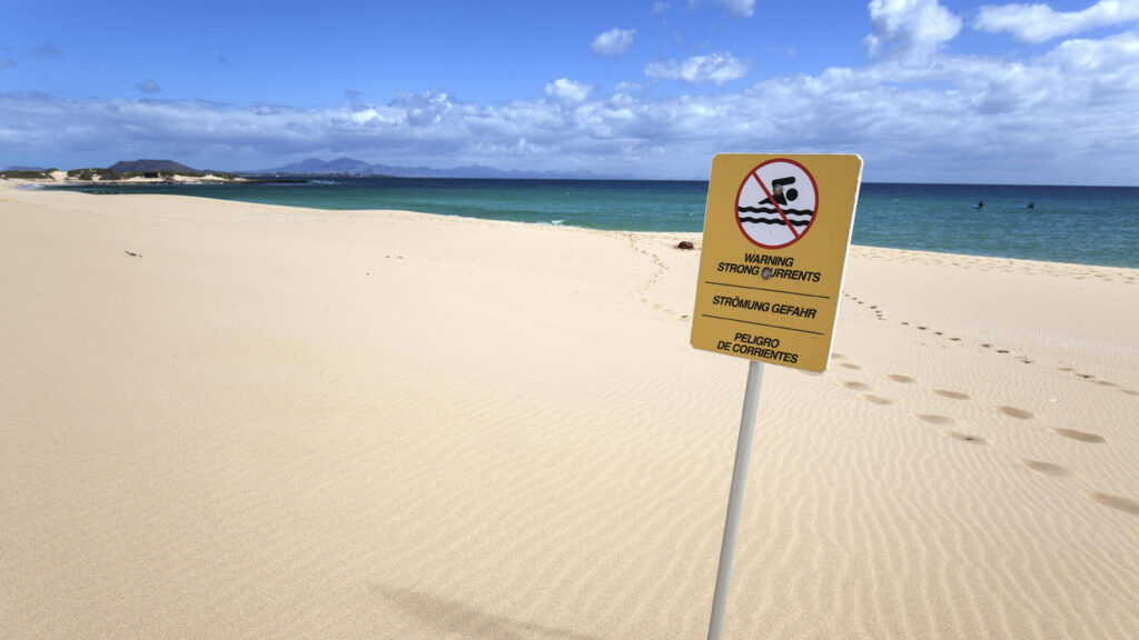 Tödlicher Sog: Wie unsichtbare Strömungen Badeurlauber ins Meer reißen