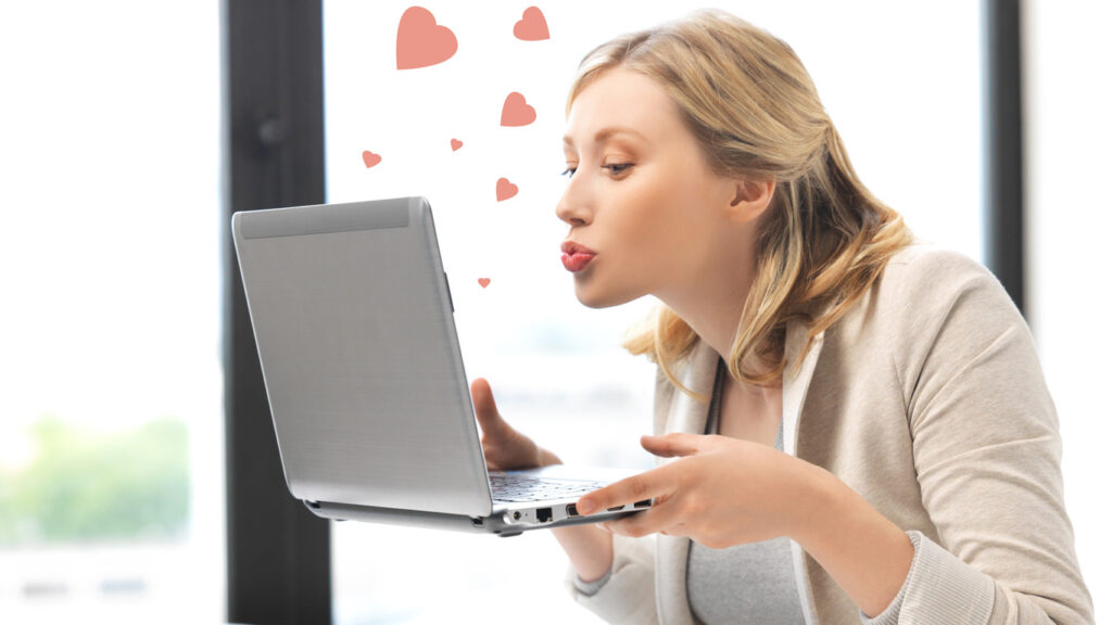 online-dating-laptop-istock