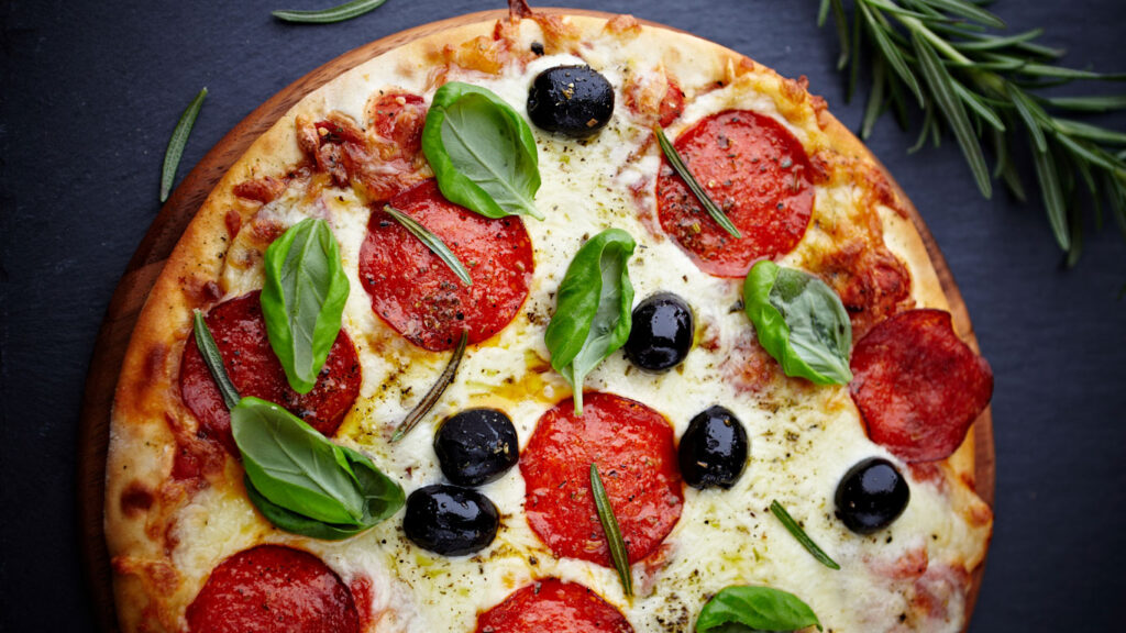 pizza-salami-istock