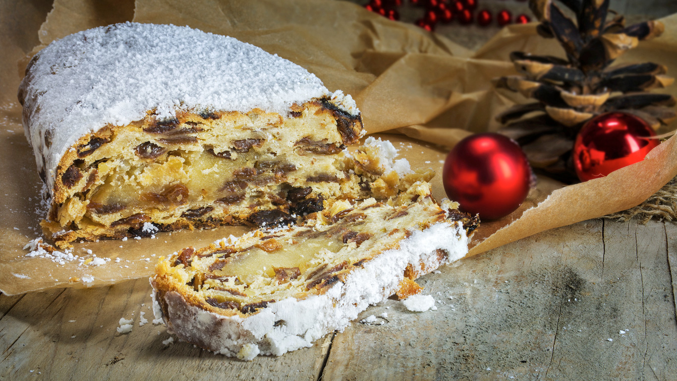 Weihnachtsgebäck mit Tradition: der Dresdner Christstollen - Welt der ...