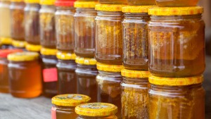 honig-retal-glas-istock
