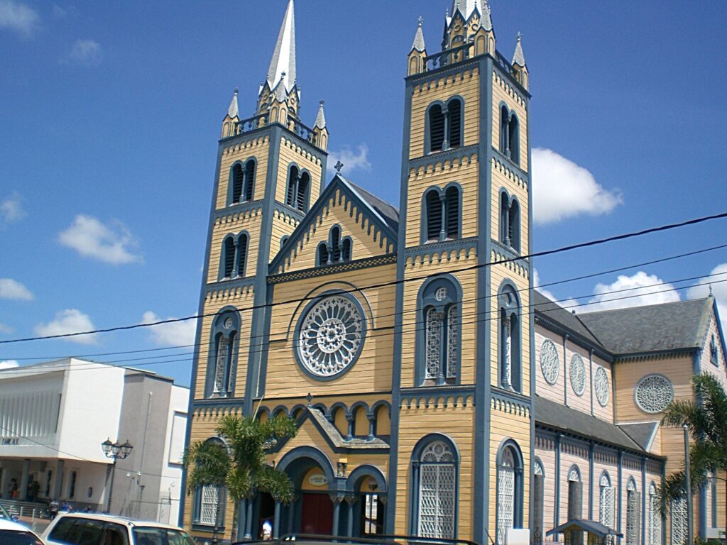 Südamerika anders erleben: Suriname
