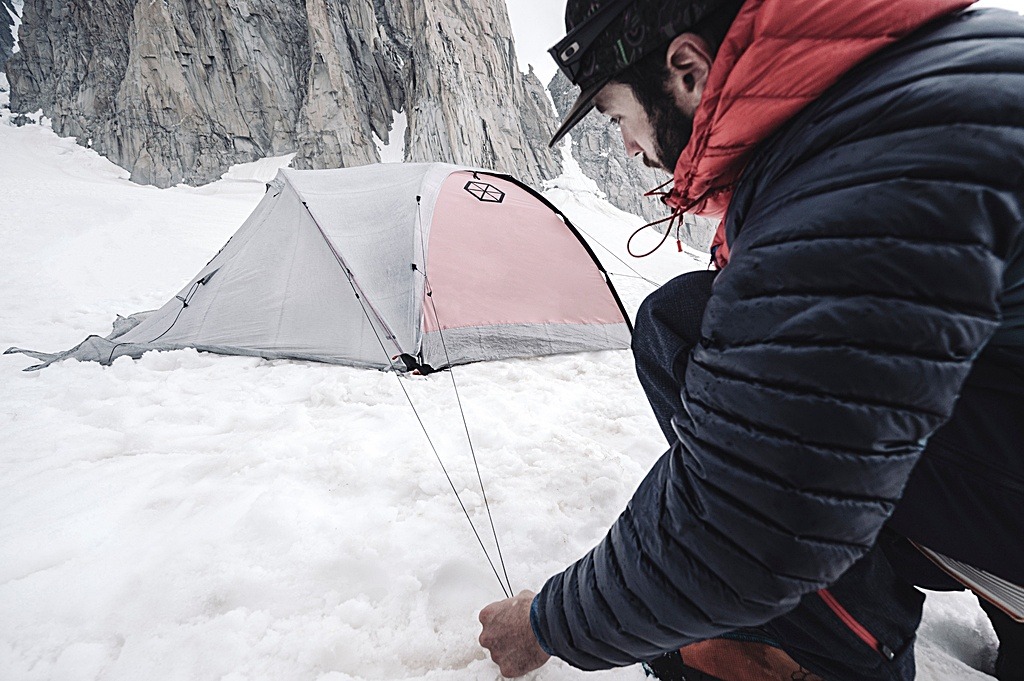 Die „Big Four“: Rucksack, Isomatte, Schlafsack und Zelt