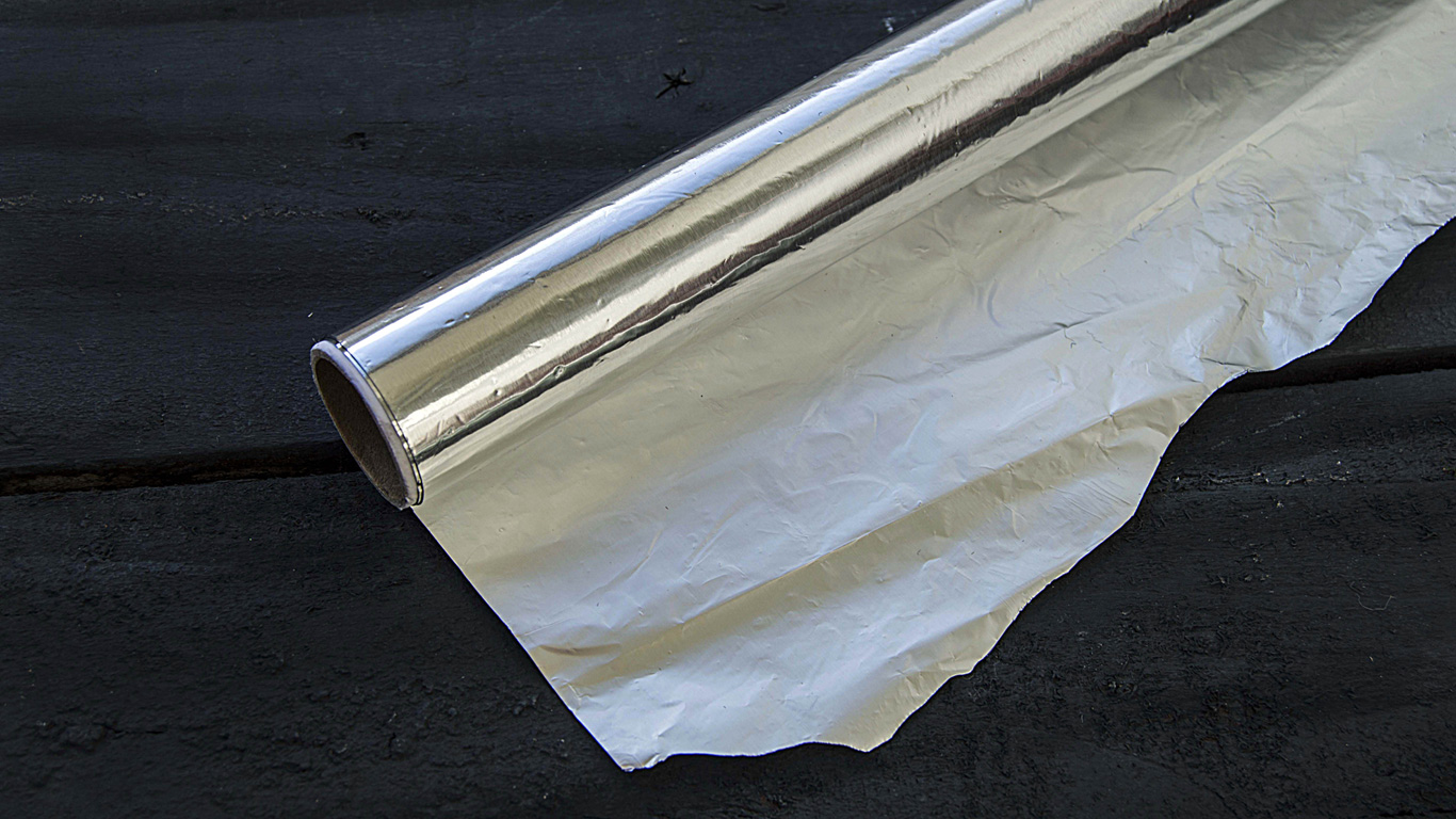 Vorsicht mit der Alufolie - Aluminium aus Folien kann in