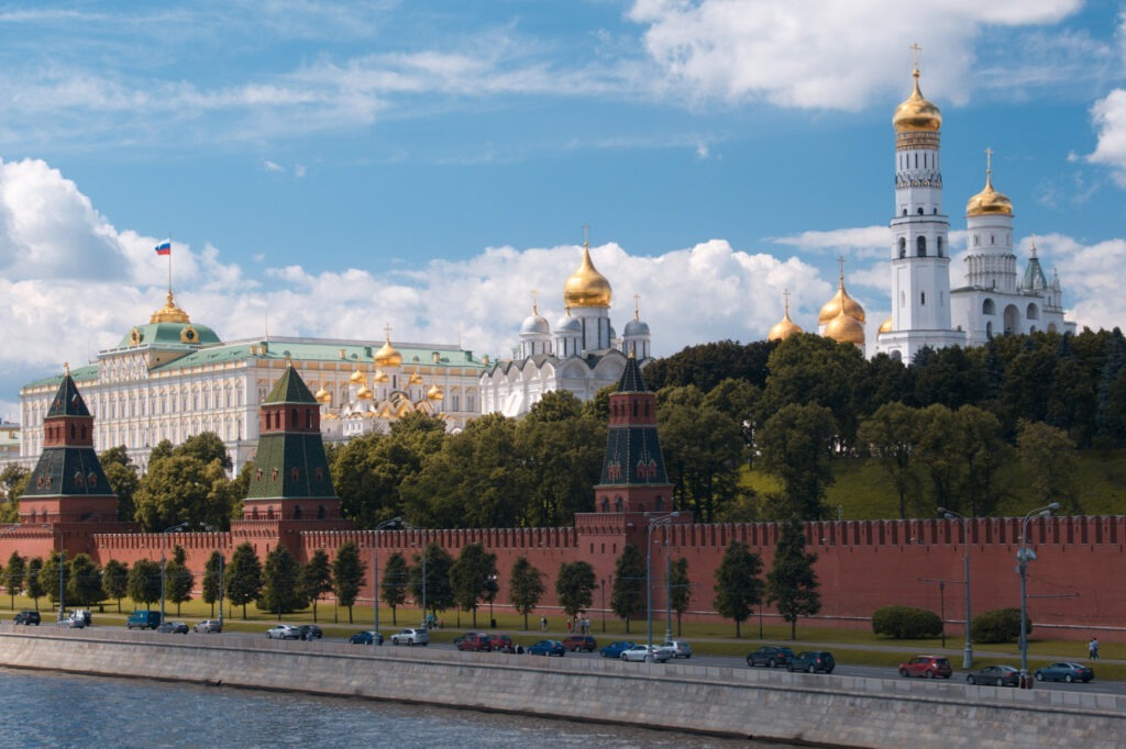 Nicht nur Putins Krieg: die Hintermänner des russischen Präsidenten