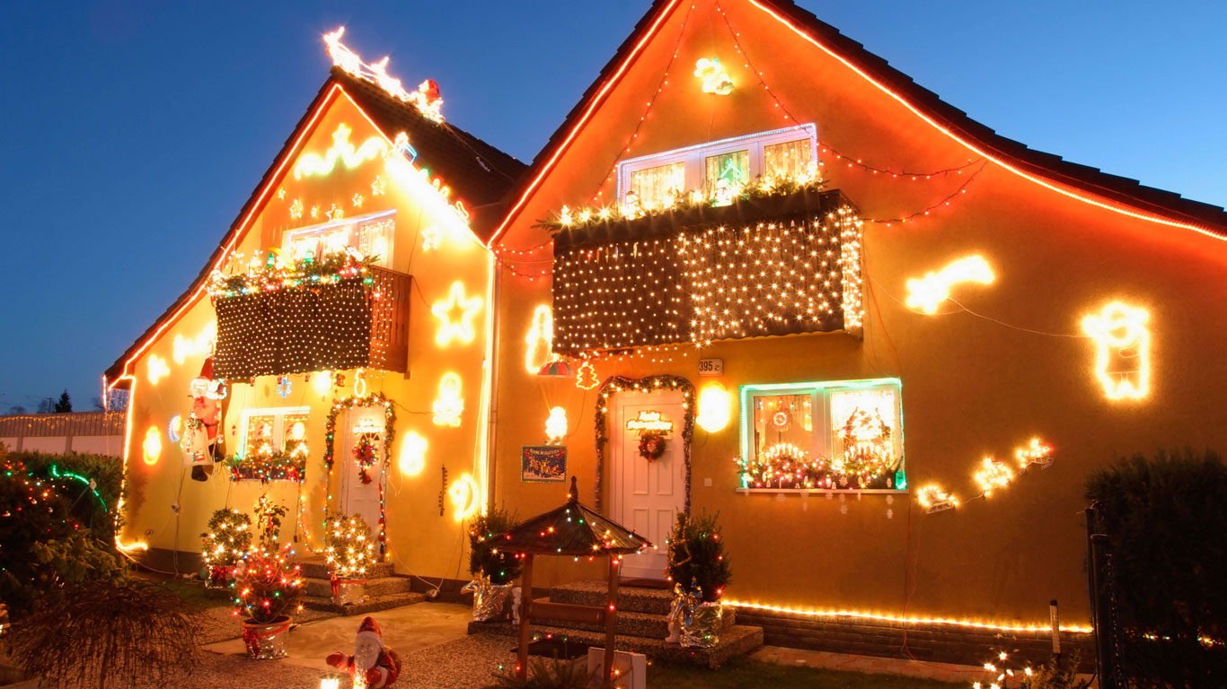 Advent, Advent, die Hütte brennt - Gefährlicher Weihnachtsschmuck