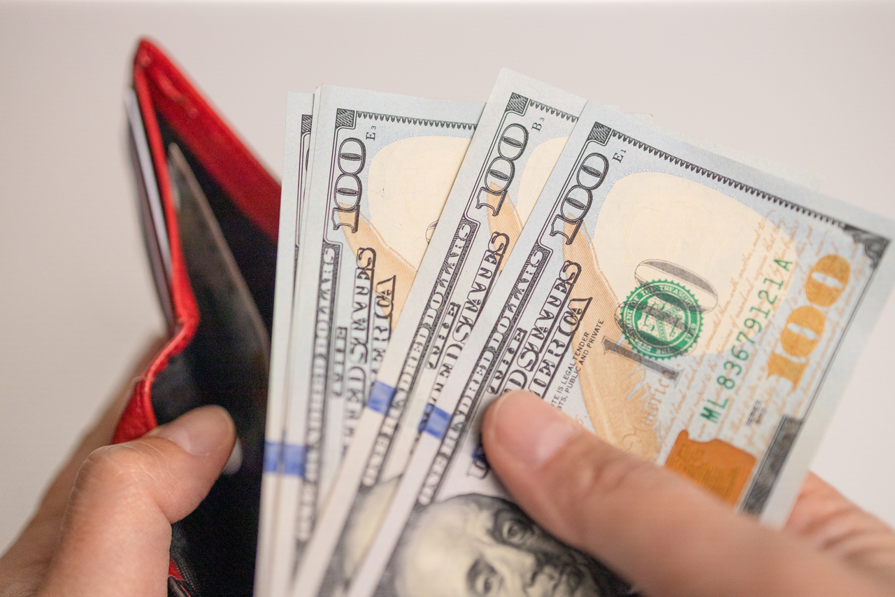 US-Dollar in der Hand