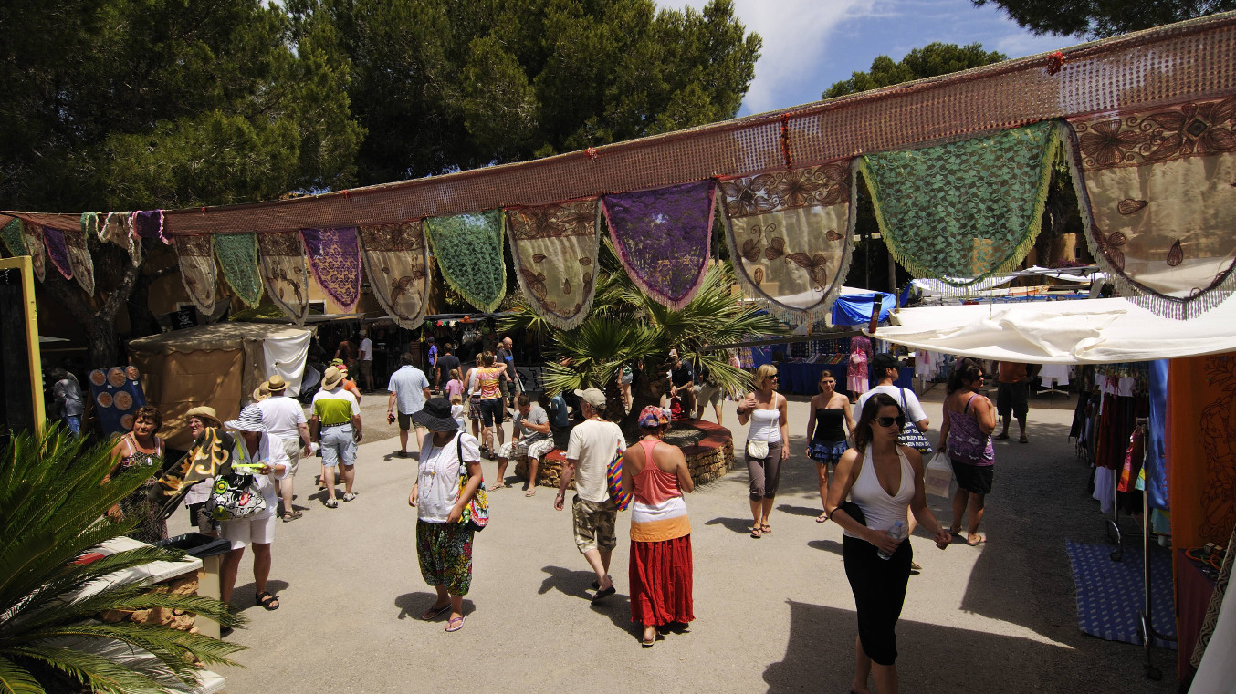 Runde 2: Shopping auf Ibiza