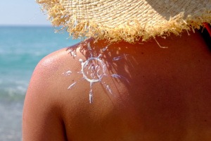 Was kaum jemand über Sonnencreme weiß
