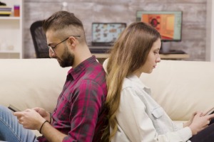 WhatsApp hilft gegen Eheprobleme