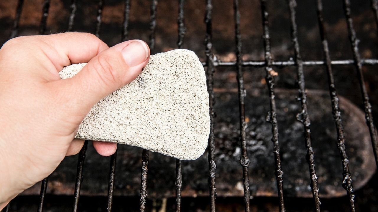 Grillrost reinigen