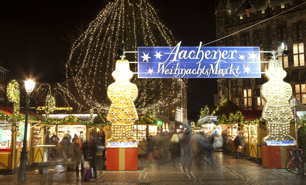 Zu Besuch auf dem zweitschönsten Weihnachtsmarkt Europas in Aachen