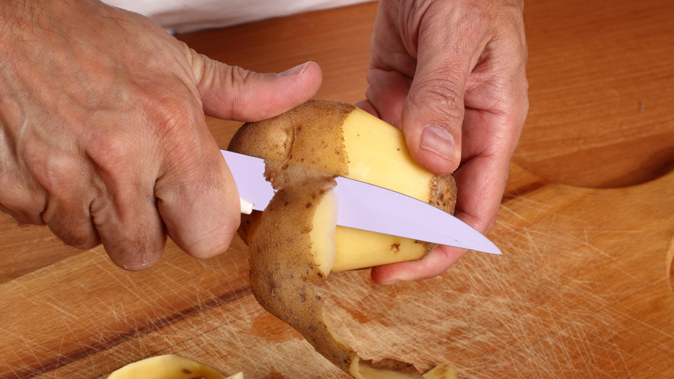 Wann sollte man die Kartoffel schälen?