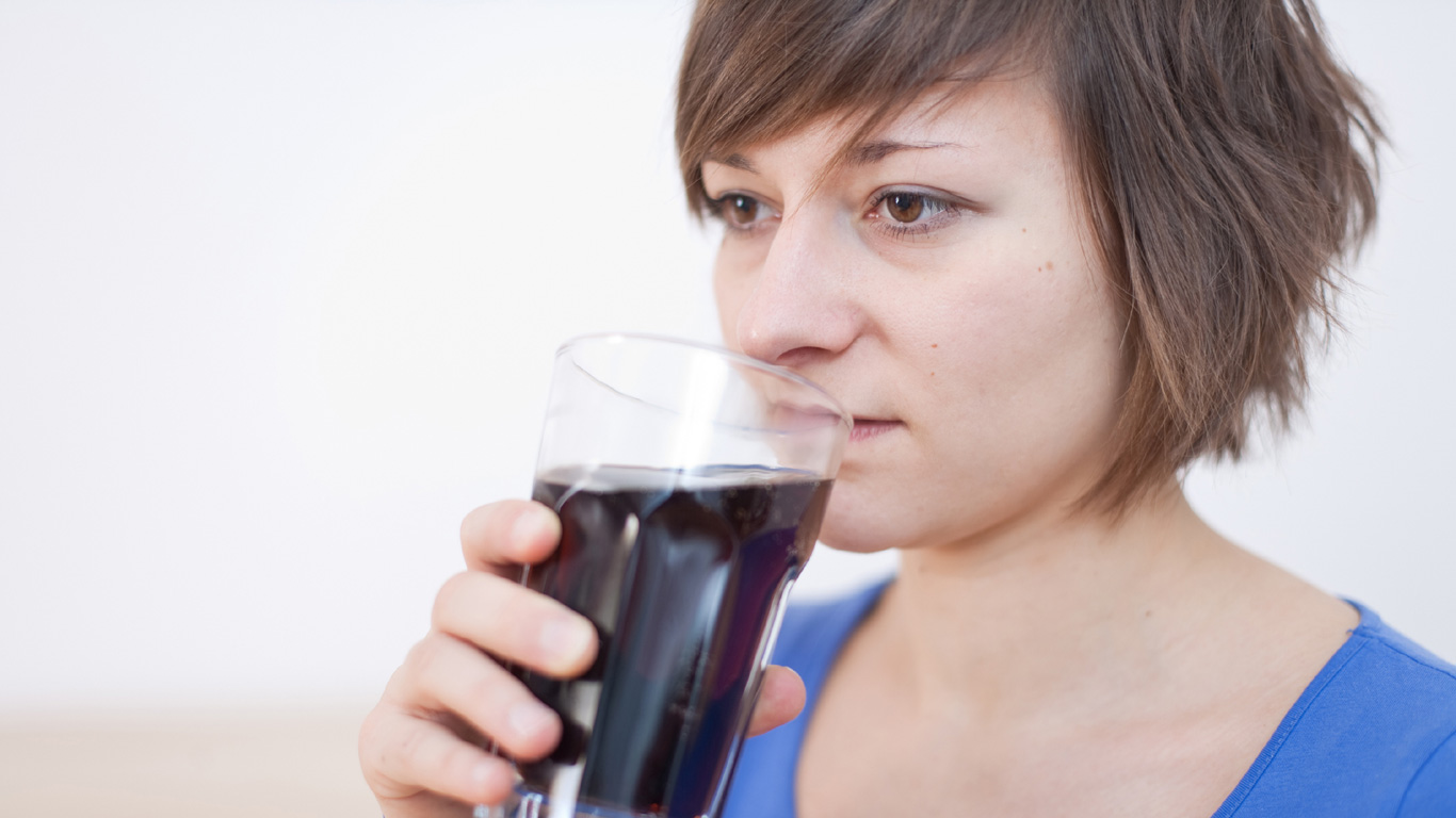 Helfen Cola und Salzstangen?