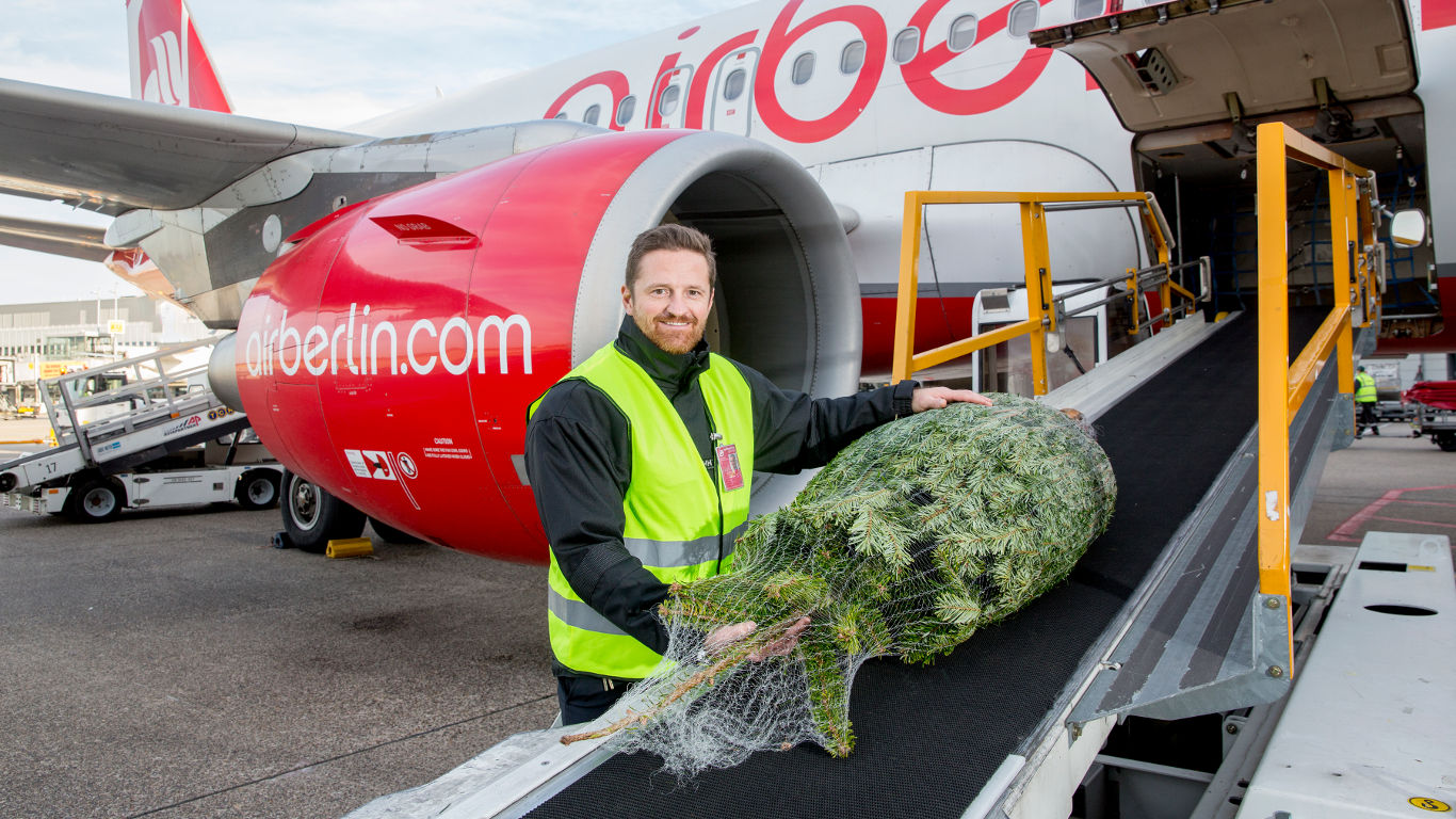 Der Christbaum fliegt mit