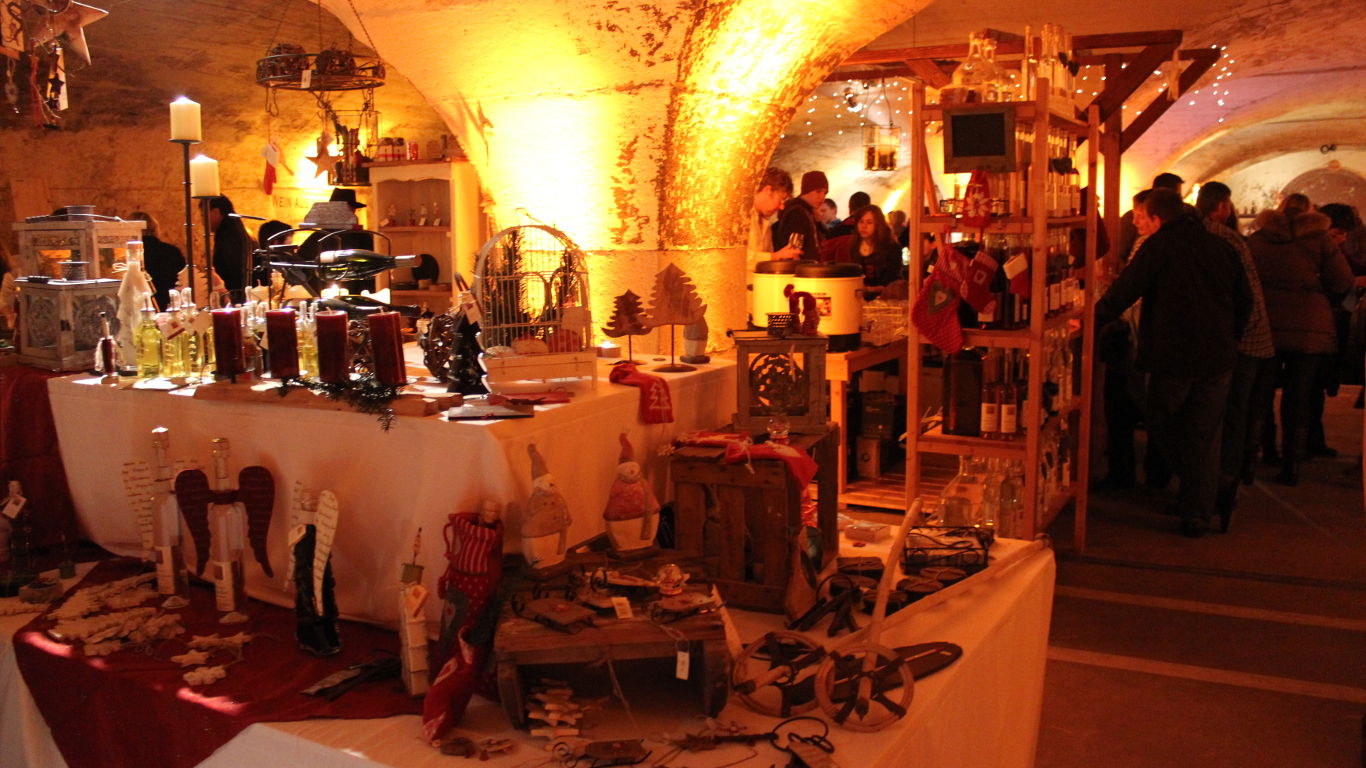 Feiern im Wein-Nachts-Keller in Traben-Trarbach