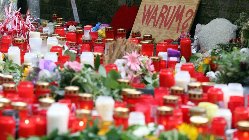Kein Vor und kein Zurück: Wie entstehen Massenpaniken?