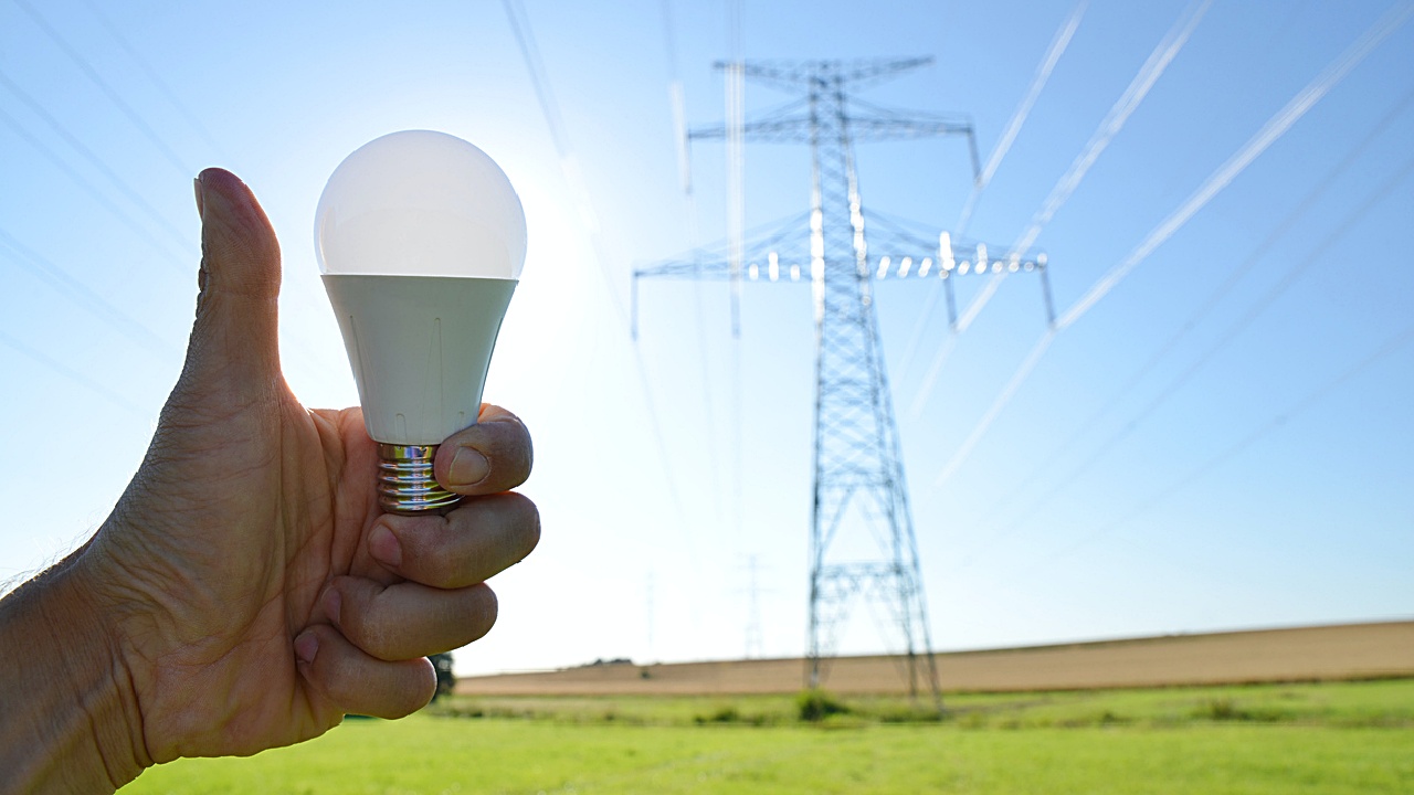 LED besser als Energiesparlampe