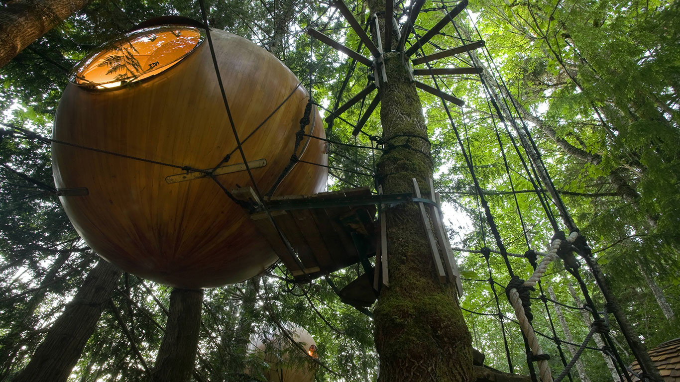 Mitten im Wald: „freespiritspheres“ in Vancouver 