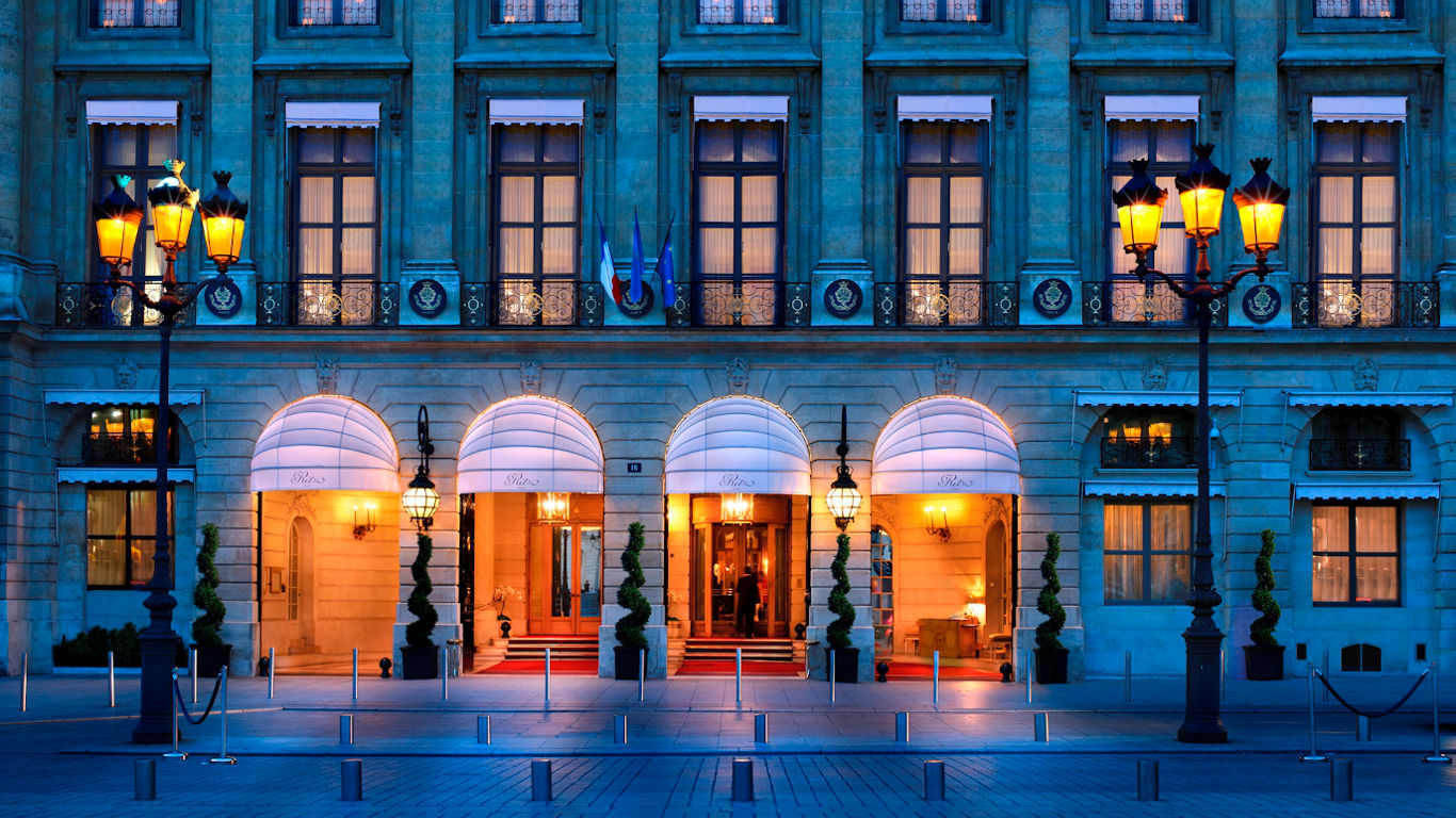 Paris: Historische Wiedereröffnung