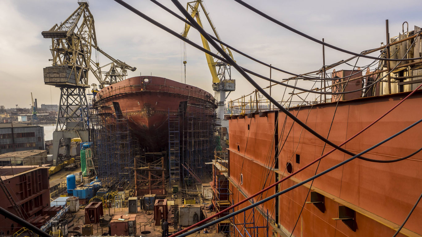 Schiffbau und Reparatur in der Werft
