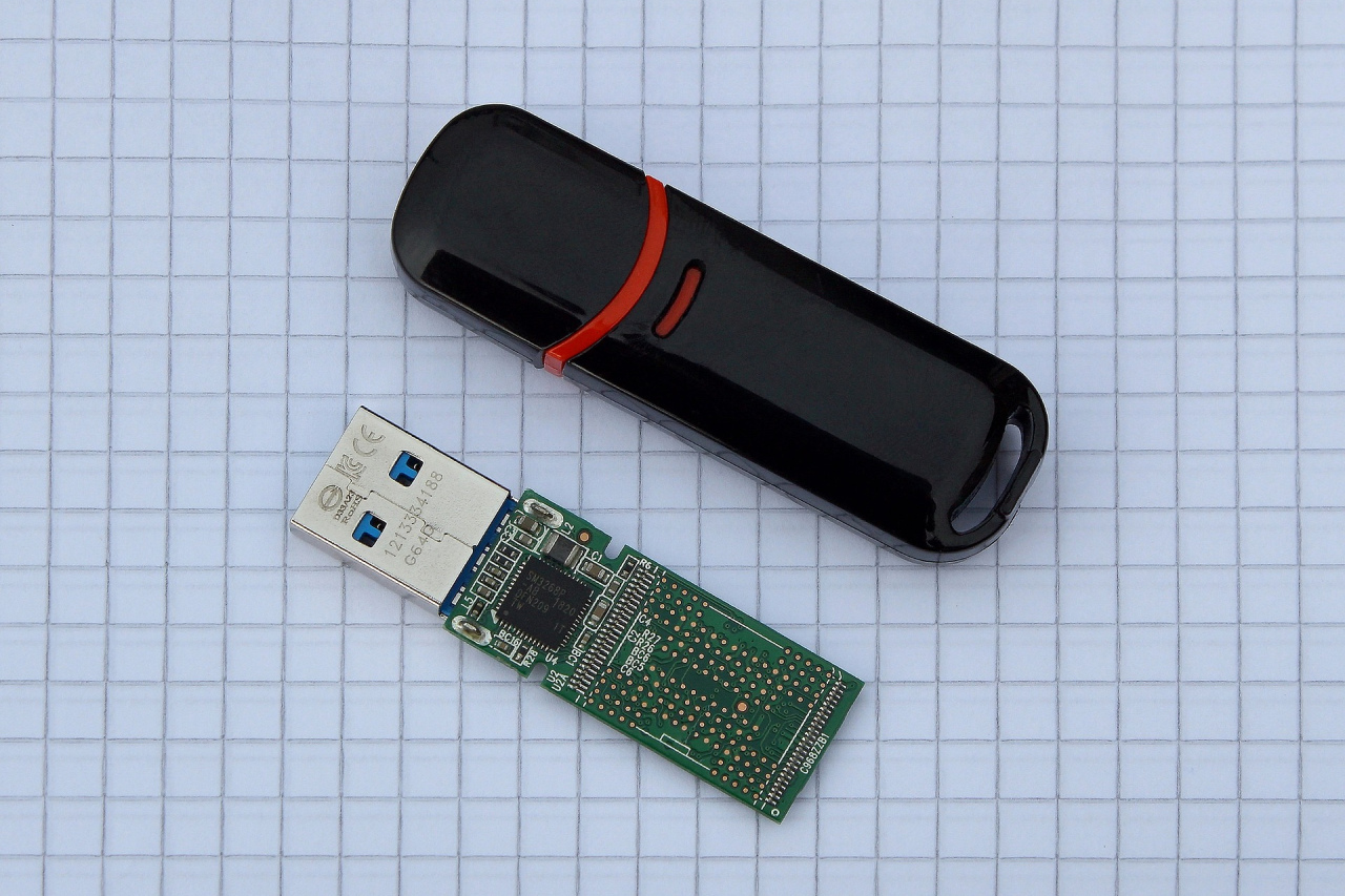 Gewöhnliche USB-Sticks haben ein einfacheres Innenleben